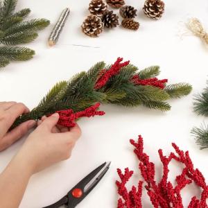 25 x decoratieve tak, decoratieve hulstbessen als knutselbenodigdheden, doe-het-zelf accessoires voor kransen en bloemstukken, kleine bessen, strooidecoratie (25 stuks, veel rode b