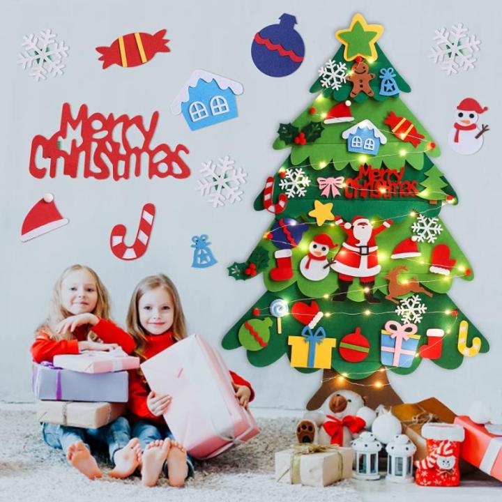 Doe-het-zelf vilten kerstboomset voor kinderen, kerstdecoratie, hangend decor met 32 afneembare ornamenten, voor thuis/deur/muur