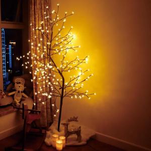 CushHom Led-lichtboom voor binnen en buiten, voor binnen en buiten, kersenbloesemboom, lichtdecoratie, warmwit, IP44, 180 cm, 200 leds