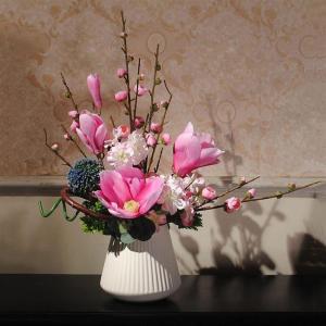 Kunstblumen Künstliche Blumen Innendekoration Simulation Pflaume Magnolie Blumenstrauß Seidenstoff Gefälschte Blume Hortensie Topf Keramikvase für jeden Anlass