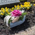 Kunstrozenbloemen met steel als kunstmatige decoratieve rozen van was, 10 roze rozenblaadjes als echt voor bloemstukken, bloemendecoratie, waxrozen als kunstrozen, begraafplaats, g
