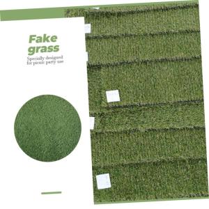 Kunstrasen Outdoor-Teppich Outdoor Teppich Simulationsgras-tischsets Tischdekoration Simulierte Gras-tischmatte Esstischzubehör Esstisch Matten Grasmattendekor Green Plastik