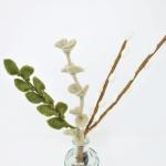 Gry & SIF Kunstbladtakken, flexibele steel, decoratieve tak van vilt, kunstplant, boeket binden, bruiloften, doe-het-zelfprojecten, handgemaakt, Fairtrade I 30 cm, 3 x groen