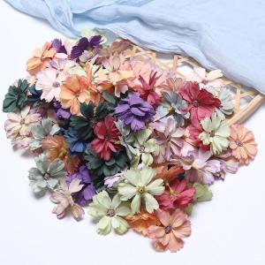 50 stuks bloemen om te knutselen, bloemendecoratie, kleurrijke kunstbloemkoppen, decoratie, zijden bloemen voor knutselen, om te knutselen, klein voor bruiloft,