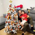 Künstlicher Baum Luxuriöser großer Weihnachtsbaum, künstlicher schneebedeckter Baum mit Metallständer, Weihnachtsbaum für Party/Schule/gewerblich