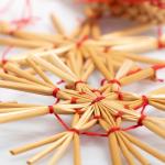 70-delige set kerstboomversieringen - Kerstboom van stro - kegels, elfjes, figuren en strosterren - Kerstdecoratie