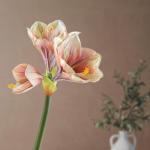 Amaryllis 68 cm roze I amaryllis kunstmatig met natuurgetrouwe bloemen I hoogwaardige en stijlvolle Real Touch kunstamaryllis I kunstbloem amaryllis ideaal als indoor- of kerstdeco