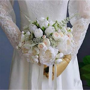 Hochzeitsstrauß for die Braut mit künstlichen Blumen, Hochzeitsstrauß aus Seidenrosen, weiße Hochzeitsblumen, Brautstrauß, künstliche Blumen, ein Hochzeitsstrauß for Brautju