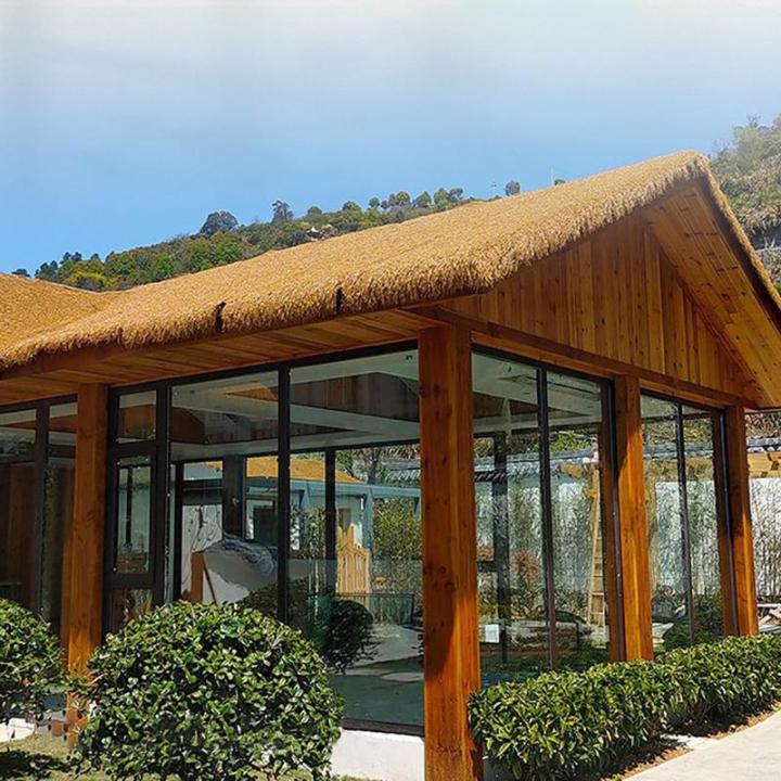 Künstliches Strohdach, Synthetische Palmgras-Rolle, Künstlicher Palmdach Paneele, Künstliches Strohschuppendach, Synthetisches Strohgrasdach, Für Garten Terrasse Pavillons Haus