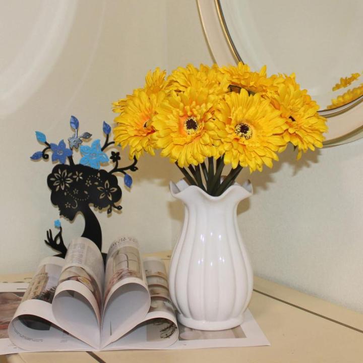 12 STKS Kunstmatige Gerbera Bloem Enkele Stam Bloei Boeket Plastic Zijde Nep Decoratieve Flora Outdoor Indoor Thuis Tuin Kantoor Hotel Bruiloft Party Geel