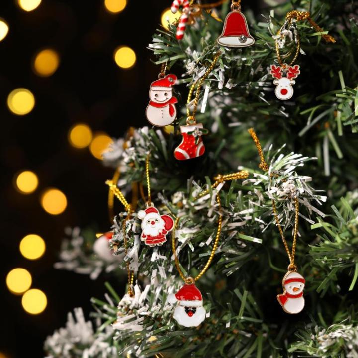 50 Pak Miniatuur Kerstboom Ornamenten - Mini Metalen Xmas Figuren voor DIY Hobby & Kerstboom Decoratie - Kerstman, Sneeuwman, Bellen, Sneeuwvlokken en Meer