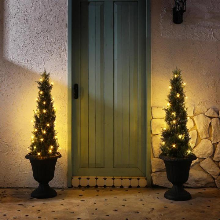Kunstplant cipres, 120 cm, , ceder in plastic pot, uv-beschermde kunstconiferen met lichtketting op zonne-energie, voor buiten, tuin, hal, balkon (1 stuks)