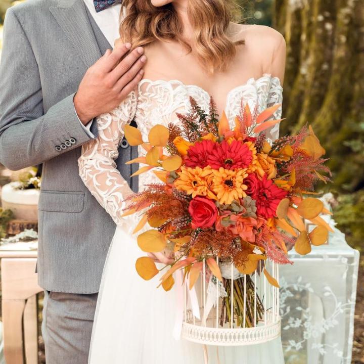 Kunstmatige nepbloemen planten zijden bloemstukken bruiloft boeketten decoraties plastic bloemen tafel centerpieces voor thuis keuken tuin feest decor (herfst rood)