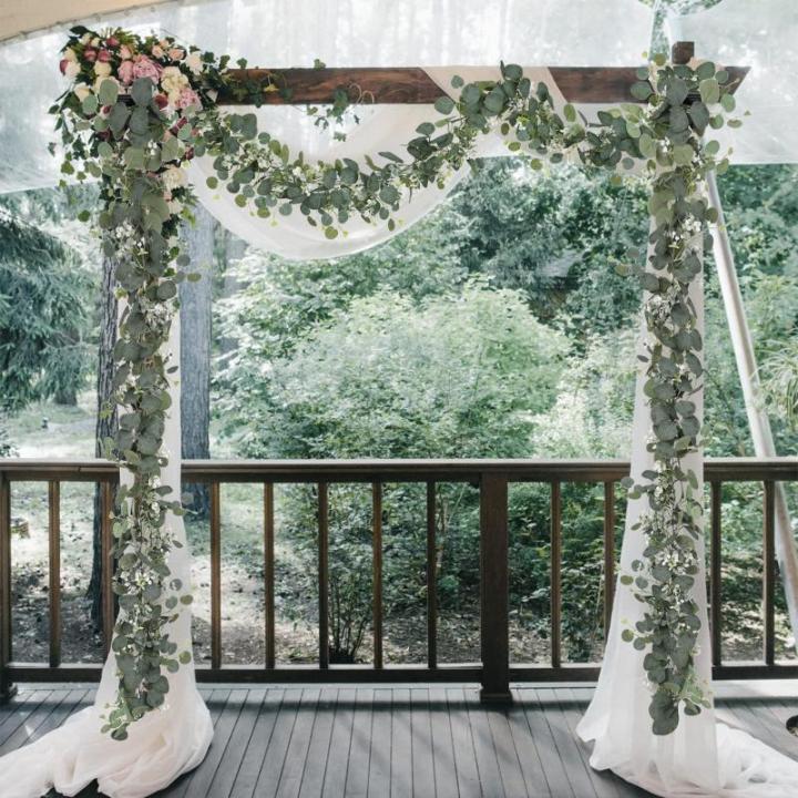 4 stuks kunstslingers, eucalyptus met wilgenbladeren, groene bladeren, witte bloemen, slinger, , hangplant voor achtergrond, bruiloft, decoratie, tafelloper, middenstuk