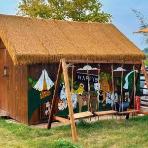 Künstliches Strohdach, Künstliches Strohschuppendach, PE-Kunststoffpalmen-Dachrasenrolle, Simulation Strohdach Fliese, Künstlichen Kunststoff Stroh Für Garten Terrasse Pavillon