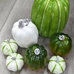 7 Stück Kürbisse, Thanksgiving-Kürbis-Dekorationen, Verschiedene Größen, künstliche Schaumstoff-Ernte-Herbst-Dekoration, künstliche Kürbisse, Dekorationen für den Innenber