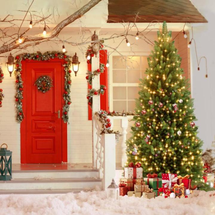 Kunstkerstboom met verlichting 210 cm dennenboom kunstgroen PVC, levensechte spuitgietelementen, edelspar snel op te bouwen, brandvertragend, incl. kerstboomstandaard (met led)