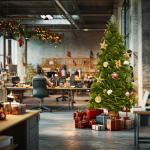 Kunstkerstboom van 210 cm met 350 RGB ledverlichting, premium dennenboom, kunstkerstboom van kunstkerstboom van PE en pvc, met metalen standaard, 1060 takpunten, snel op te bouwen 