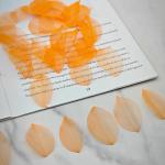 50 stuks kunstbladeren, decoratieve kunstbladeren, slinger, knutselen, droge bladeren, gedroogde vellen, gebruikt voor doe-het-zelf handwerk, scrapbook, handwerk, kaarten maken, or