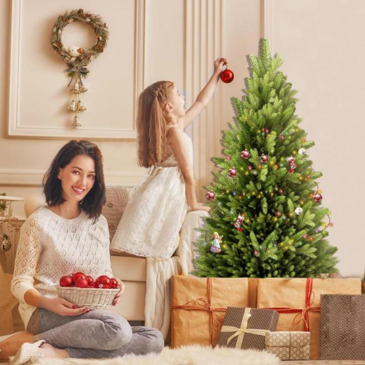 Kunstkerstboom 150 cm premium dennenboom kunstgroen PVC, levensechte spuitgietelementen, edelspar snel op te bouwen, brandbaar, incl. kerstboomstandaard (1,5 m)