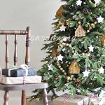 Tannenbaum Künstlich, Künstlicher Weihnachtsbaum mit Warmweißen Lichtern, Zweigspitzen, Metallständer und Aufklappbaren Zweigen for Feiertage, Dekoration(180cm5.9ft)