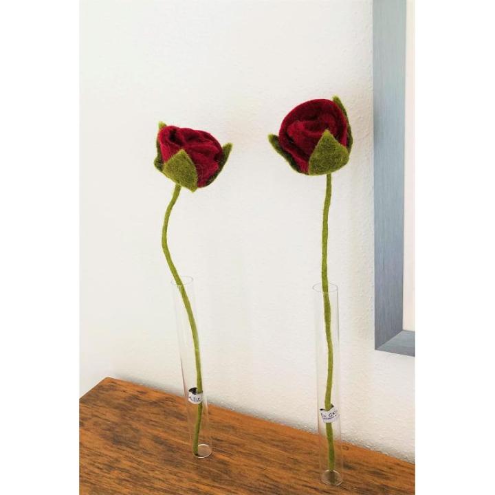 Handvilten rozen - van vilt (per stuk) - vilten roos - vilten bloemen - handgemaakt - Fair Trade (rood (1 stuk))