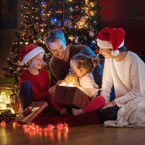 Kerstboom Luxe 150 cm donkergroen - poedersuiker Kunstkerstboom PE/PVC Mix Kunstmatige Dennenboom