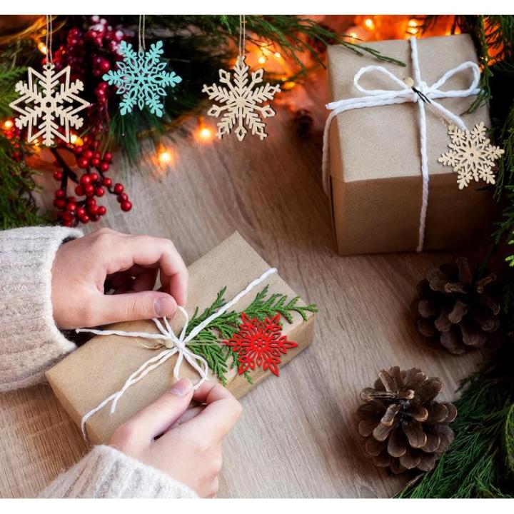 20 Kerstversiering hout,7,5cm sneeuwvlokken houten hanger,5 designs kerstboomversiering hout,onafgewerkte houten kerstversiering,vintage kerstboomversiering met henneptouw en bewee