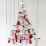 Houten ladder, dennenboom, houten boom, kerstdecoratie met kleine ledlichtjes, adventskalender, ophanging, verlichte houten ladder, kerstboom voor woondecoratie