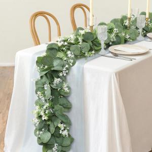 Kunstmatige eucalyptus slingers met witte bloemen, 2 stuks, versleuteld groen, hangende slingers, eucalyptusplant, slingers voor bruiloftsboog, tafeldecoratie (groen en wit, 2 stuk