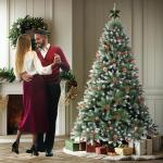 Kunstkerstboom 150 cm, kerstboom met verlichting, met dennenappels, sneeuw, 500 twijgen, kerstboom met metalen standaard