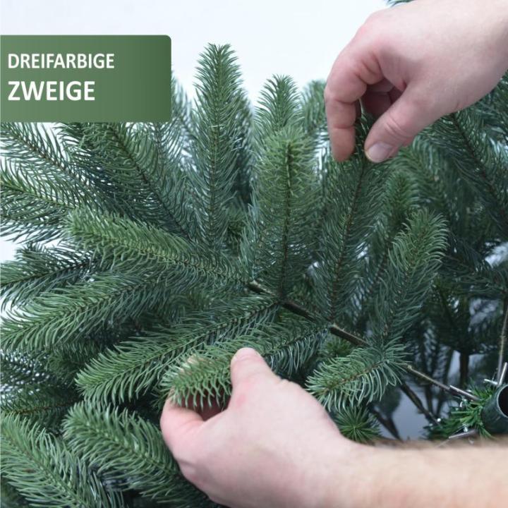 Kunstkerstboom van PE, met en zonder ledverlichting