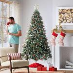 Nordmann Kunstkerstboom met sneeuweffect, dennenappels en rode bessen, 180 cm, automatische dennenboom, kunstkerstboom met metalen standaard, Nordmann-spar, moeilijk ontvlambare ke