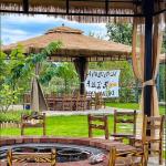 Künstliches Strohdach, Gefälschtes Strohdach, Synthetisches Palmenstroh, Synthetische Palmgras-Rolle, Künstlicher Palmdach Paneele, Für Garten Ssonnenschirm Pergola Bar Holzhau