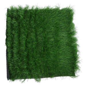 Simuliertes Stroh Grasteppich Hund Gras Pad Rasenteppich Ineinandergreifende Grasfliesen Grüne Moosmatte Grüne Grasmatte Kunstrasen Gefälschter Rasenfleck Tiki-Stroh Sport