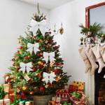 1 + 4 stuks witte strikken voor Kerstmis, kerstboom, strikken, glitter, kerstboomversiering voor familiefeesten, feestdecoratie voor Kerstmis, vakantie, bruiloft, feesten (2 maat)