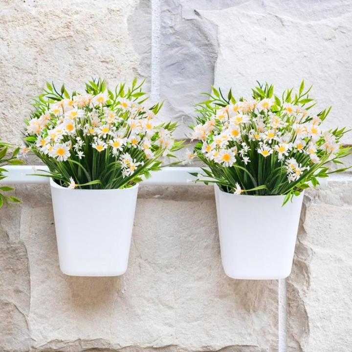 4 bundels kunstmatige madeliefjes, bloemen, vervaagt niet van kunststof, UV-bestendige nepbloemen, imitatiebloemen voor tuin, faux madeliefjes wilde bloemen voor plantenbak, verand