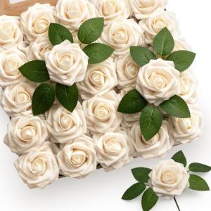50 Stück cremefarbene Rosen künstliche Blumen für Dekorationen, künstliche Schaumstoffrosen mit Stiel DIY für Hochzeitssträuße Tafelaufsätze Valentinstag Muttertag Zuhause 