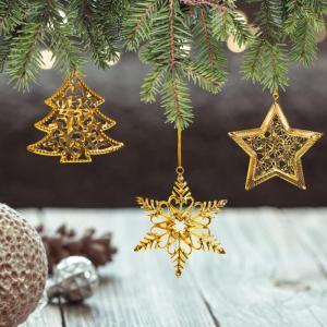 6 kerst boom ster sneeuwvlok metaal goudkleurig kerst om op te hangen 9-12 cm