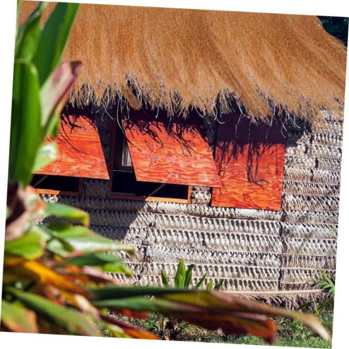5st Simuliertes Stroh Synthetisches Reetdach Simulation Strohverzierung Simulation Grasdach Lebensechtes Stroh Gefälschte Strohabdeckung Gartenhütte Grasdach Garten Strohdach Spo