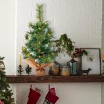 Mini kerstboom, 60 cm kunstmatige kerstboom met linnen basis, kleine kerstboom op tafelblad voor thuis/kantoor/keuken diner/bureaudecoratie