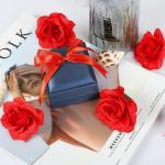 Kunstbloemkoppen, 50 stuks, kunstbloemen, rozen, voor bruiloft, feest, decoratie, doe-het-zelf (Ø 6 cm, rood)
