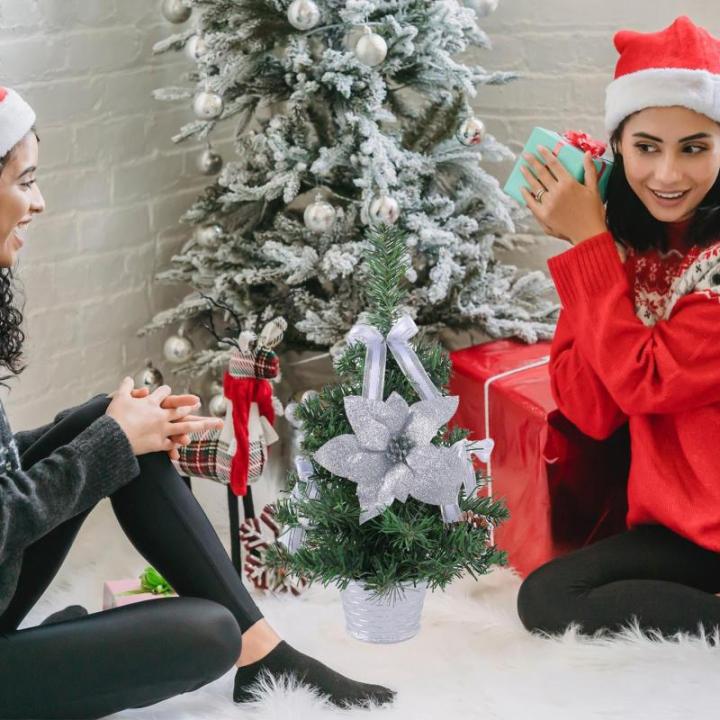 Künstlicher Tisch-Weihnachtsbaum, Weihnachtsbaum,Startseite Künstliche Kiefer für Tisch | Weihnachtskiefernbaum mit gewebter Basis für Fenster, Wand, Baum,