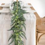 Kunstmatige eucalyptus met wilgenbladeren, slinger, 2 stuks, kunstgroene bladerenslinger, tafelslinger, namaak-klimop, hangplant, wijnstokken, kunstplant voor bruiloft, muur, tafel