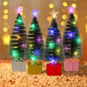Mini Weihnachtsbaum, 4 Stück Kleiner Weihnachtsbaum mit Beleuchtung, Weihnachtsdeko Beleuchtet Künstlicher Weihnachtsbaum Farbe Weihnachtsbeleuchtung Tannenbaum für Weihnachten 