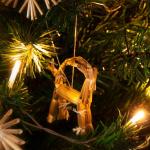 56-delige strosterrenset - sterren, bellen, dennenbomen en traditionele figuren als kerstboomversiering - kleine stro - natuurlijke kerstboomversieringen