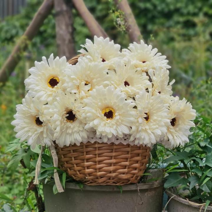 12 STKS Kunstmatige Gerbera Bloem Enkele Stam Bloei Boeket Plastic Zijde Nep Decoratieve Flora Outdoor Indoor Home Tuin Kantoor Hotel Bruiloft Party Crème Wit