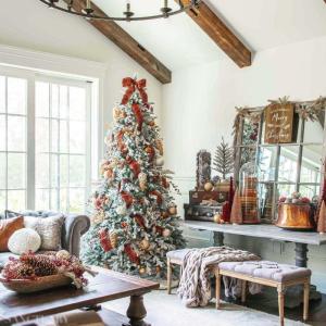 Gevlokte kerstboom met verlichting en gemengde punten van PE en pvc, opvouwbare metalen standaard, hoogwaardige kunstkerstboom met scharnier voor thuis, kantoor, winkel,