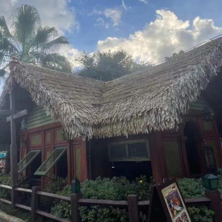 Künstliche Strohrolle Tiki-Bar-Dach, Synthetisches Strohdach Strand-Hawaii-Party, DIY-Strohrolle Gartenzaun Für Tiki-Bar, Hütte, Terrasse(0.5x1m)