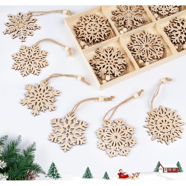 18 x sneeuwvlokken van hout, 9 designs, kerstboomversiering, houten sneeuwvlok, 7,5 cm, houten hangers Kerstmis met henneptouw, onafgewerkte kerstboomhangers van natuurlijk hout vo